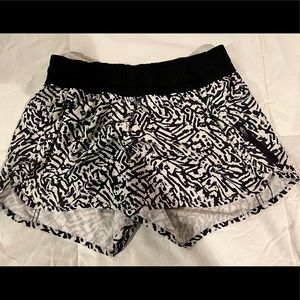 Woman’s lululemon shorts